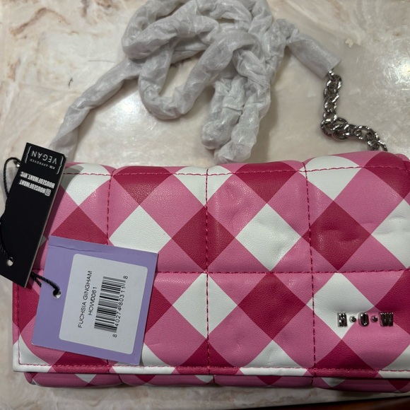 Chic Pink and White Vegan Crossbody Bag - Picture 1 of 4